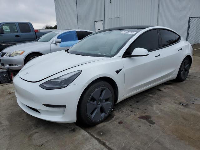 Tesla Model 3 (2021)