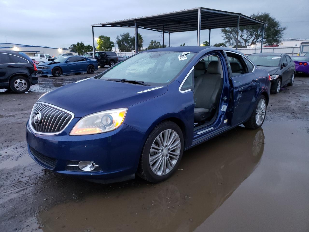 Buick Verano con (2013)