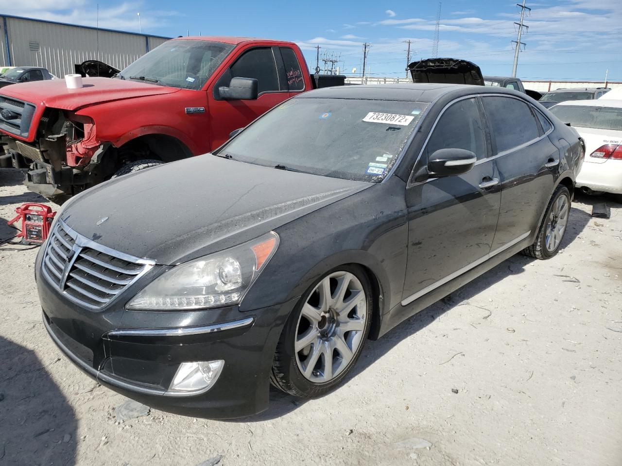Hyundai Equus sign (2011)