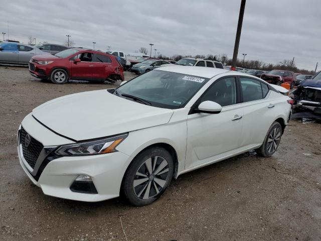 Nissan Altima sv (2021)