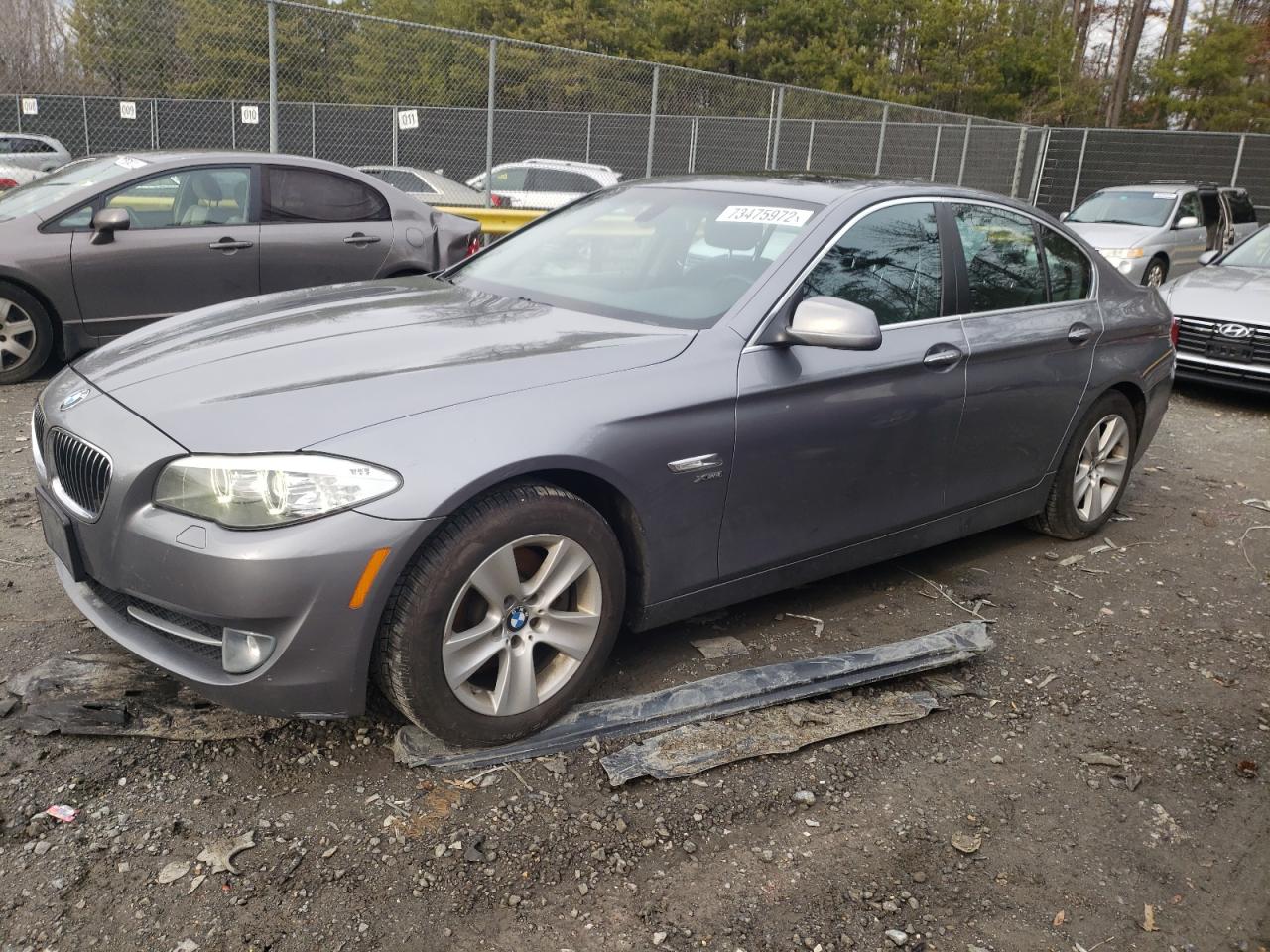 Bmw 528 xi (2012)