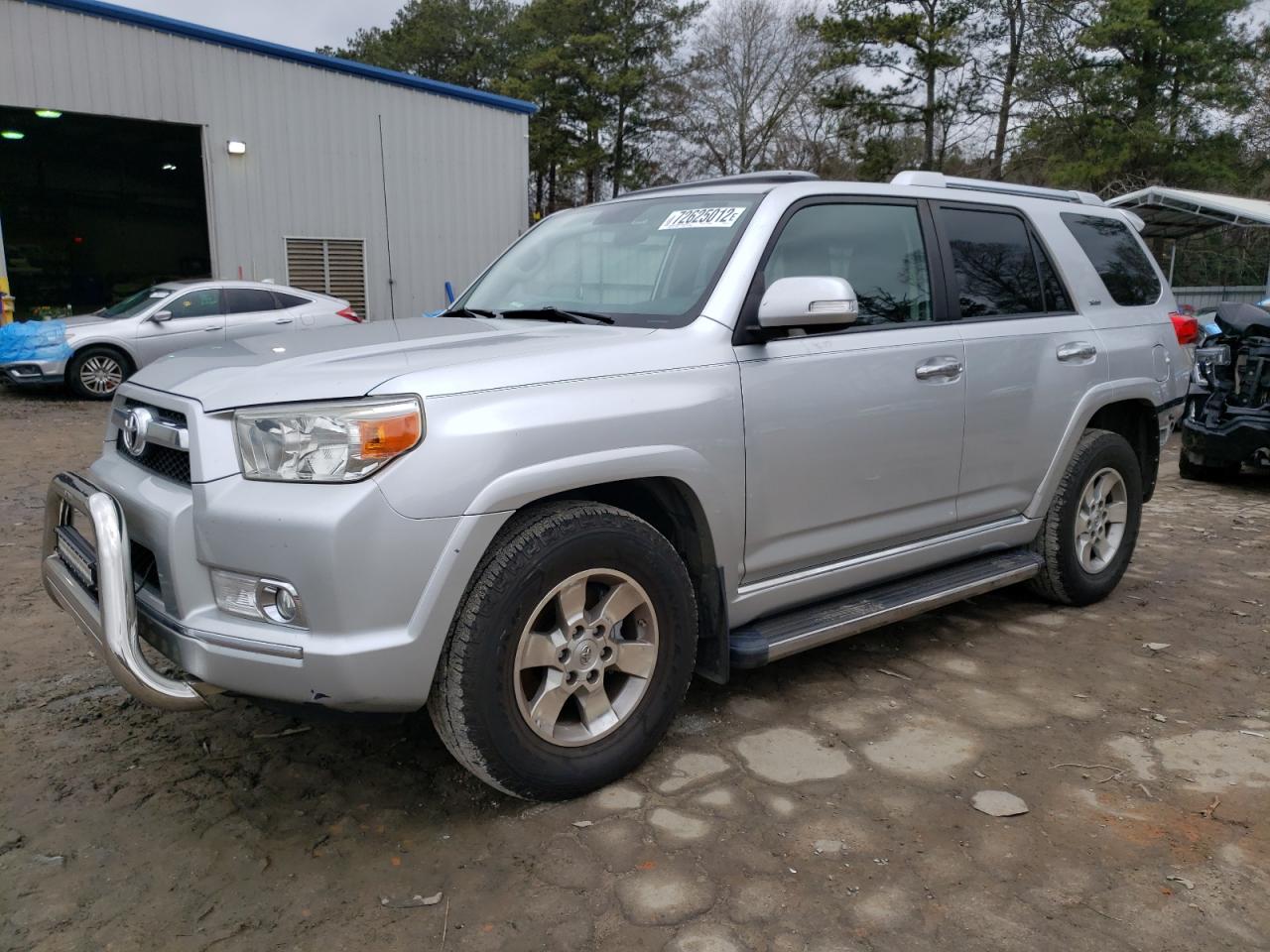Toyota 4runner sr (2010)