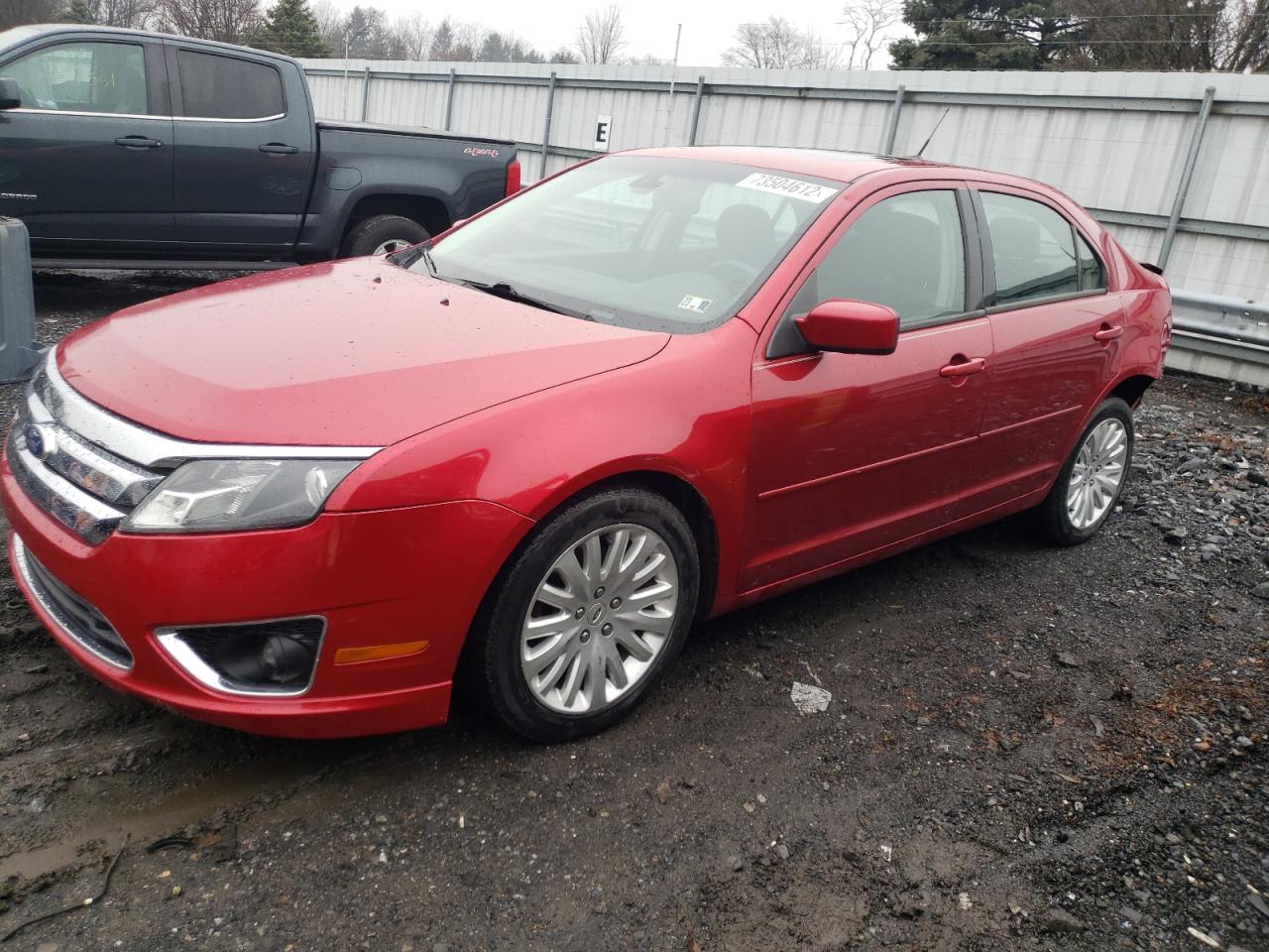 Ford Fusion hyb (2012)