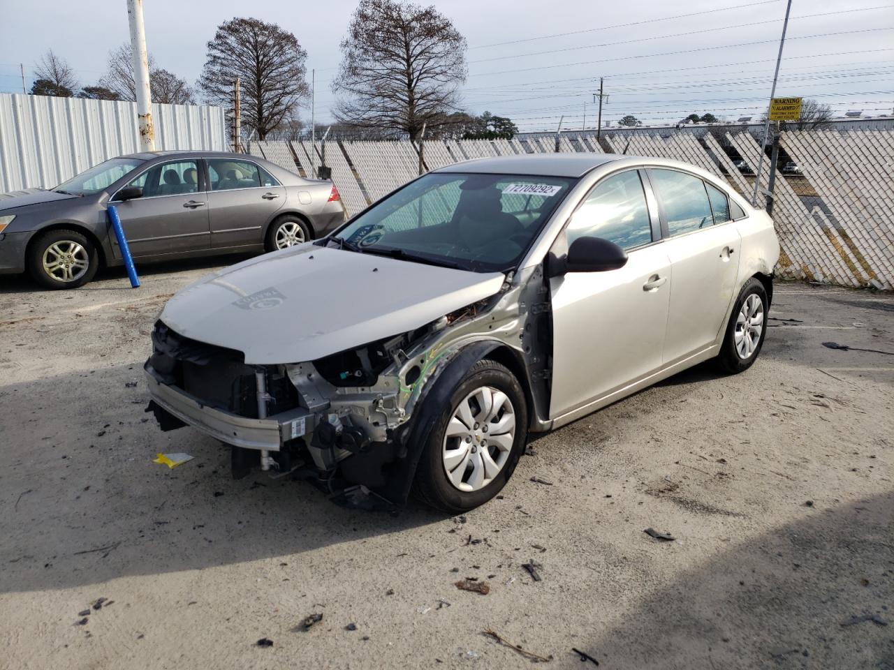 Chevrolet Cruze ls (2014)