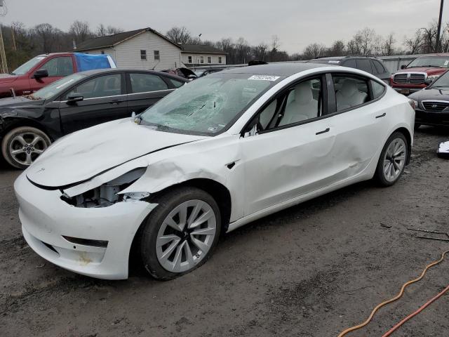 Tesla Model 3 (2021)