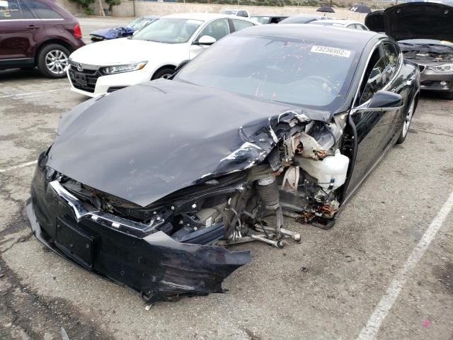 Tesla Model s (2017)