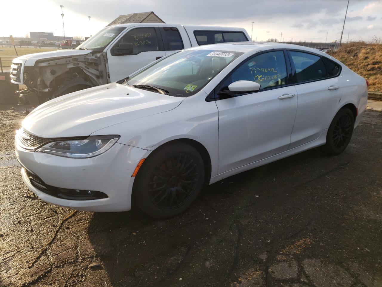Chrysler 200 s (2015)