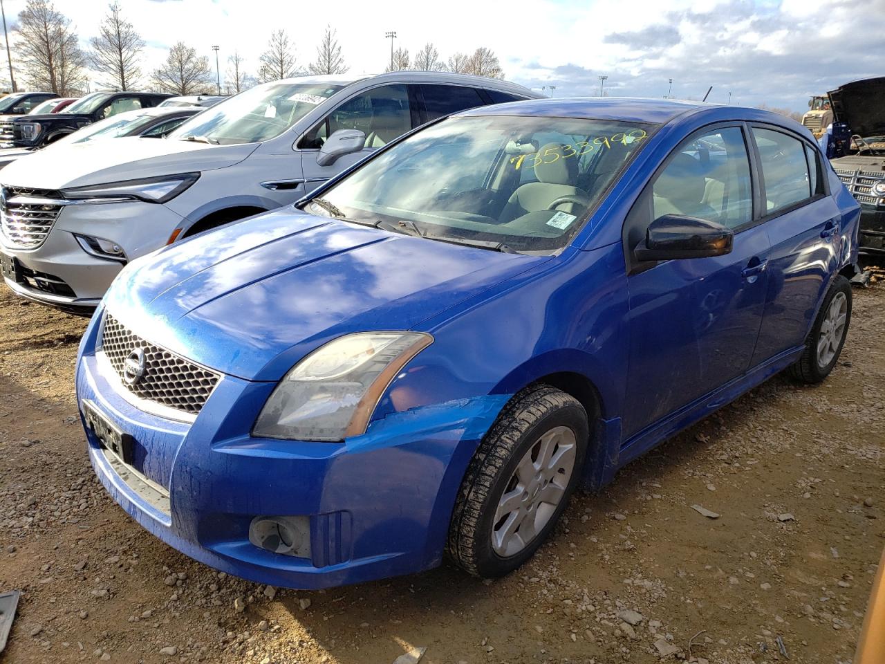 Nissan Sentra 2-0 (2010)