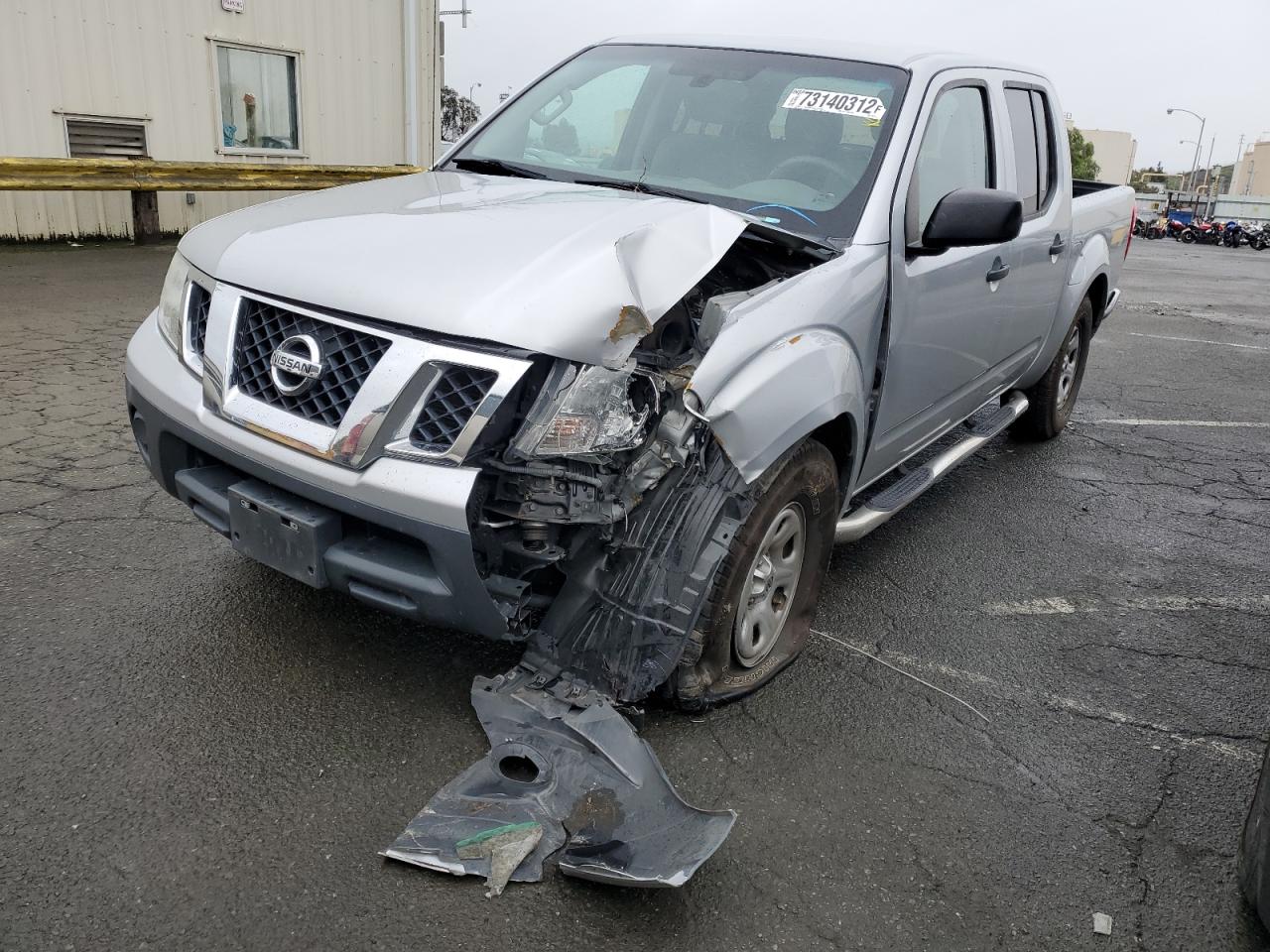 Nissan Frontier s (2012)