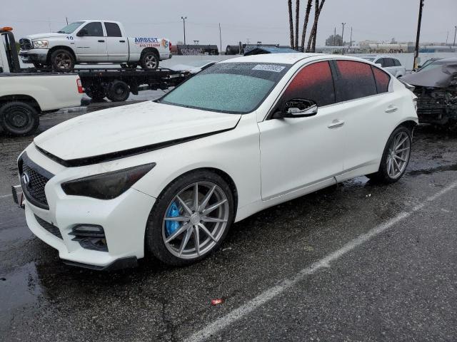 Infiniti Q50 base (2014)
