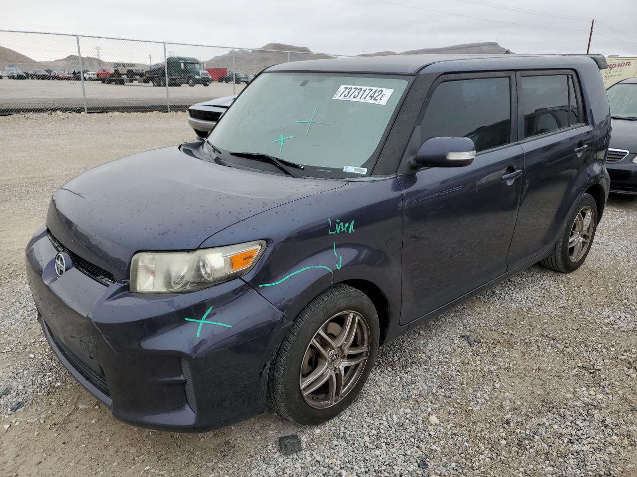 Toyota Scion xb (2011)
