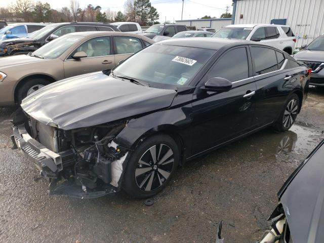 Nissan Altima sv (2022)