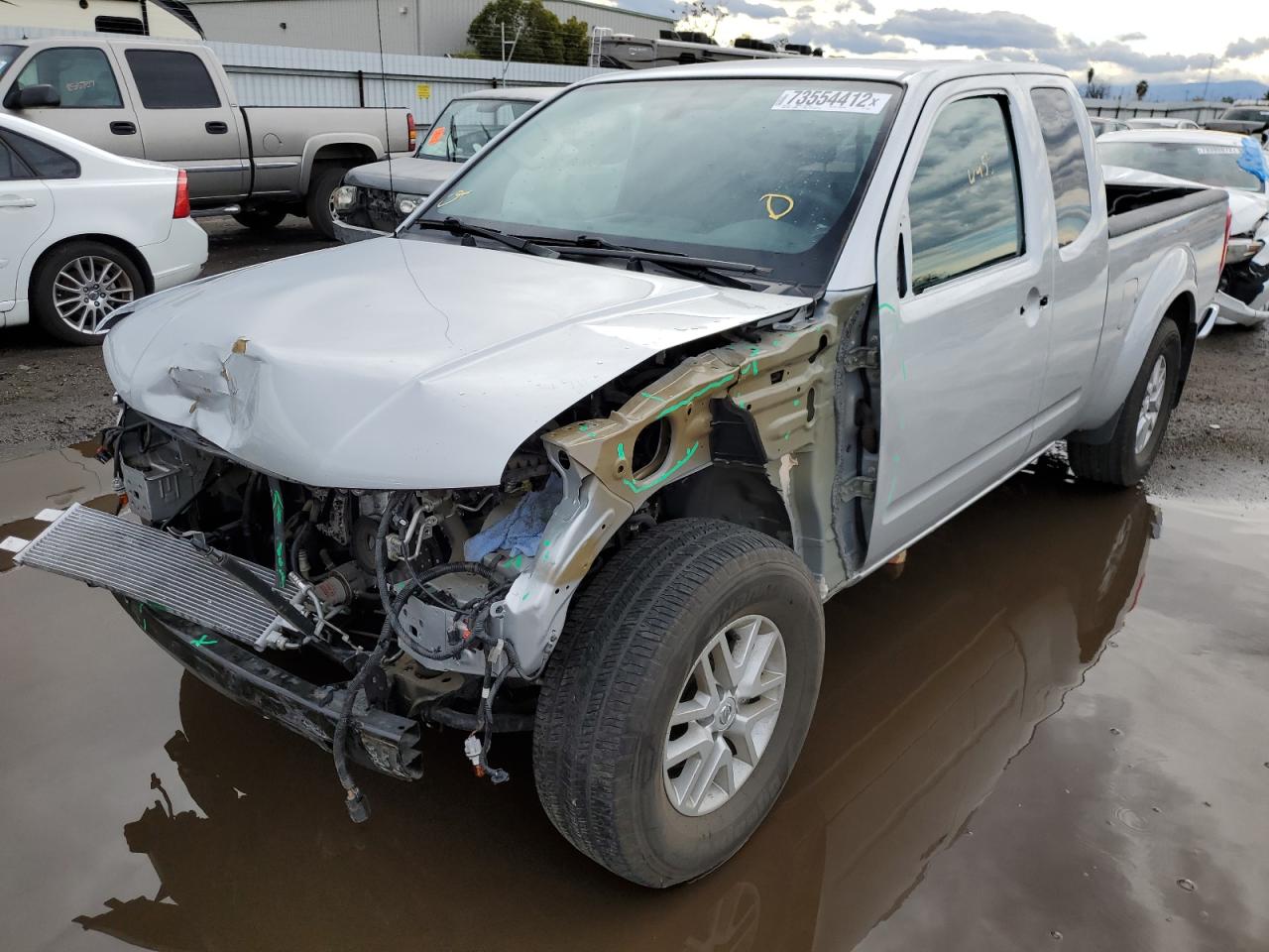 Nissan Frontier s (2020)