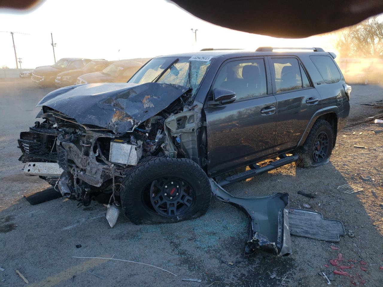 Toyota 4runner sr (2020)