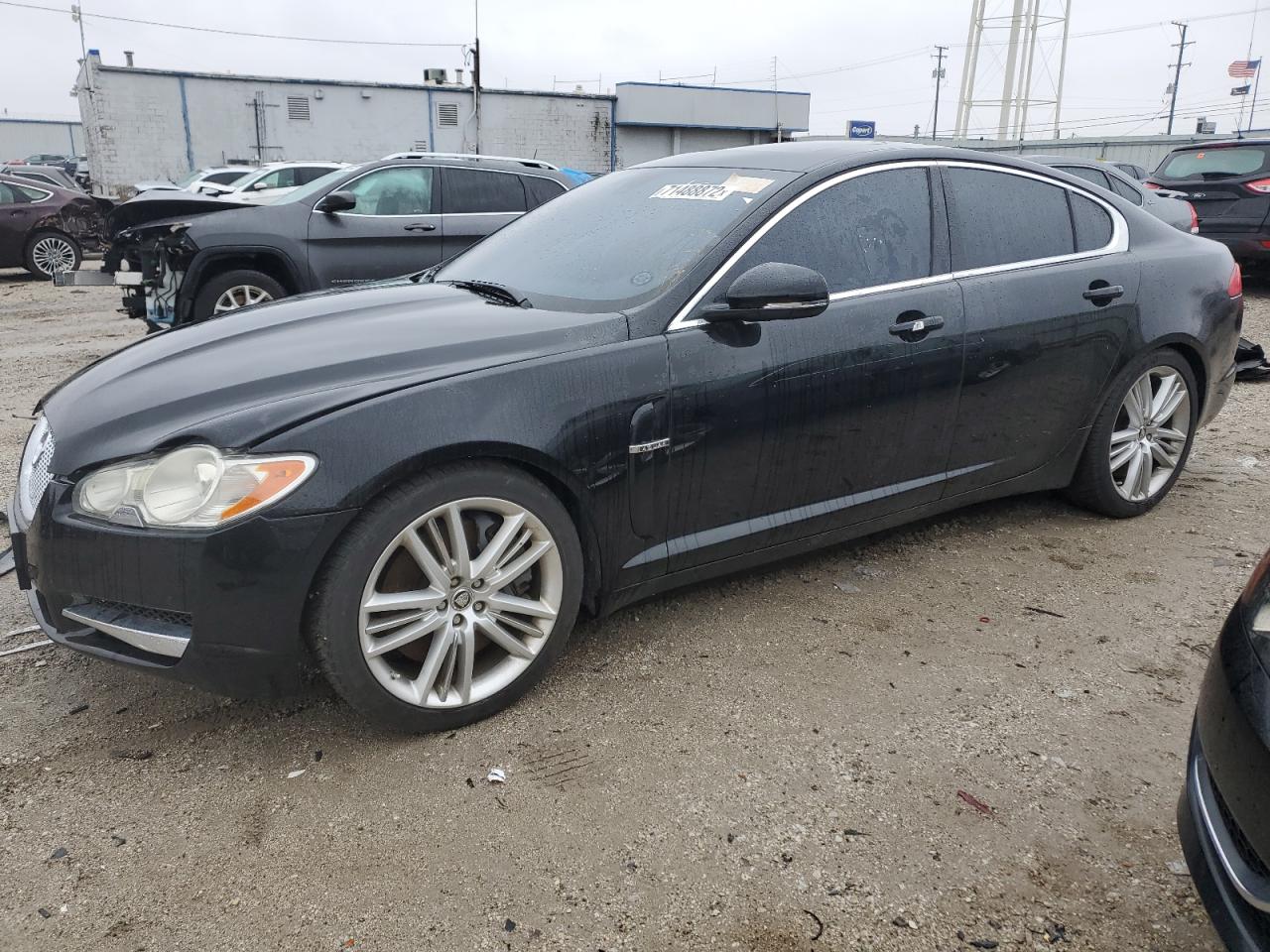 Jaguar Xf superch (2011)