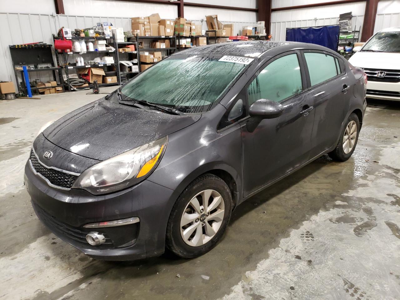 Kia Rio ex (2016)