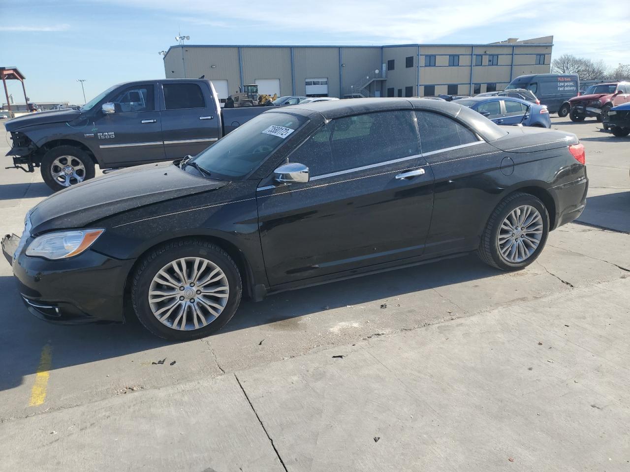 Chrysler 200 limite (2013)