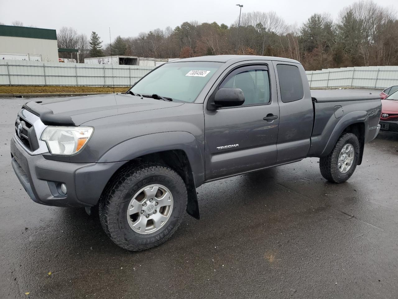 Toyota Tacoma (2013)
