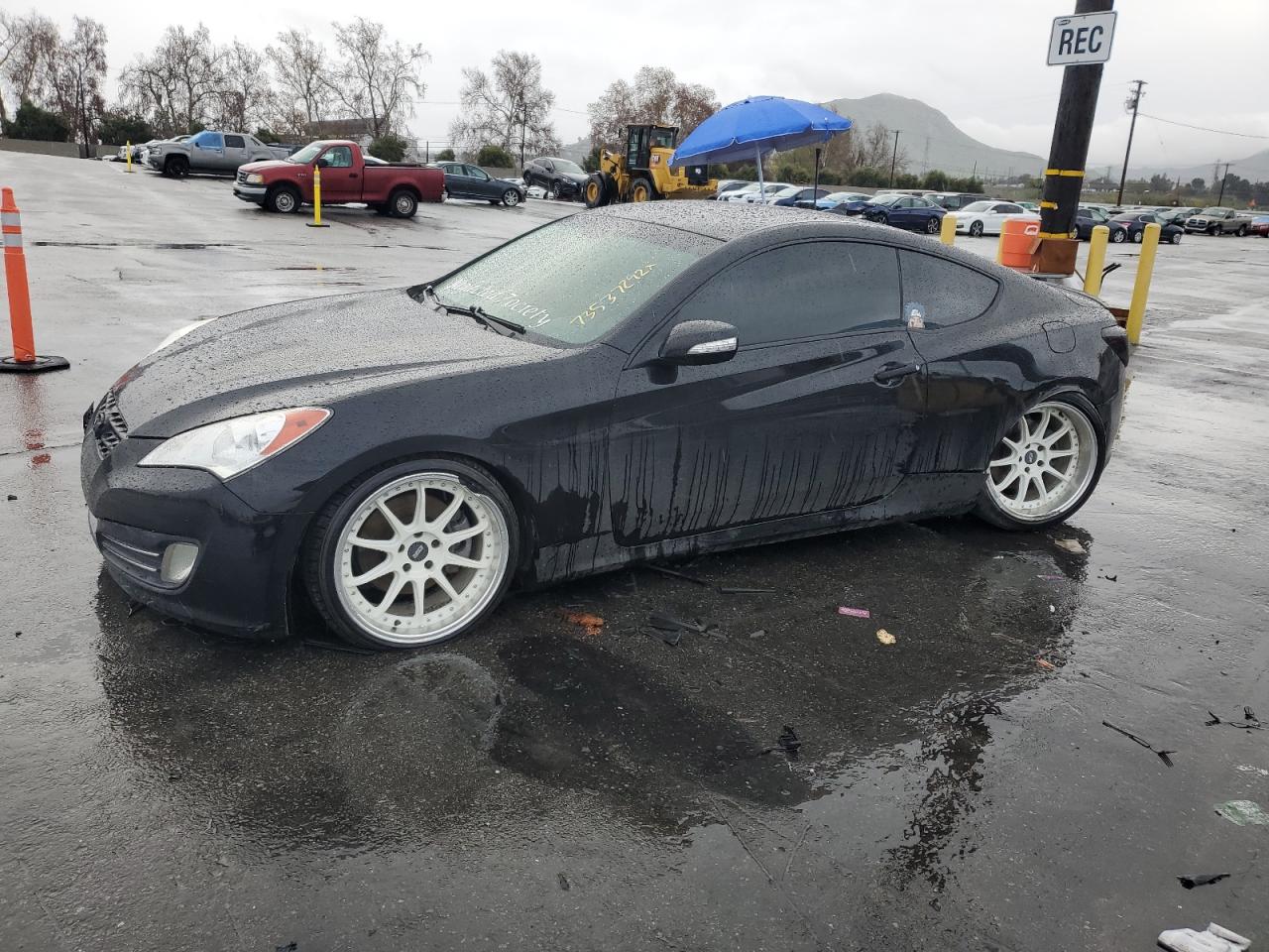 Hyundai Genesis co (2011)