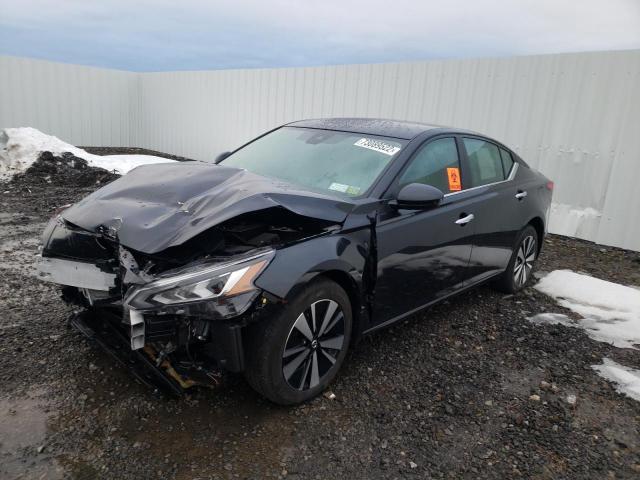 Nissan Altima sv (2022)