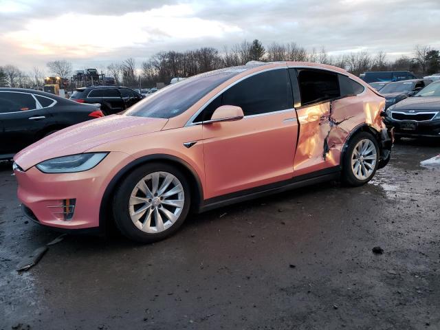 Tesla Model x (2017)