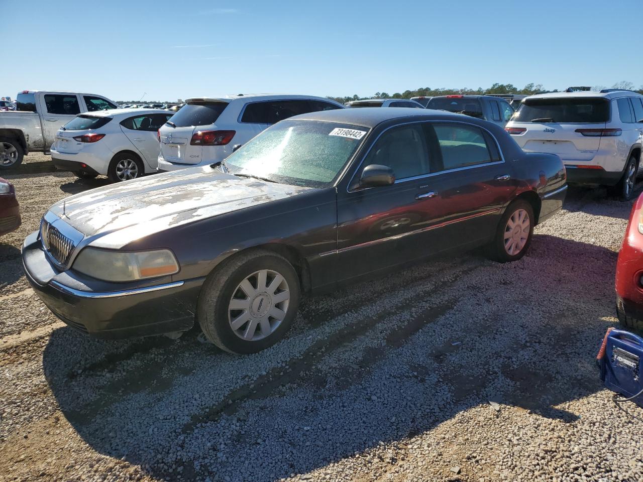 Lincoln Town car e (2005)
