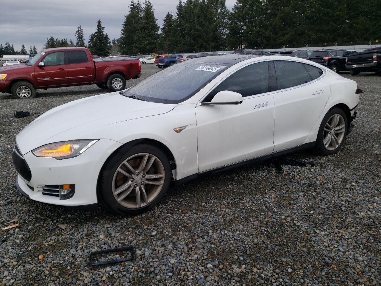 Tesla Model s (2013)