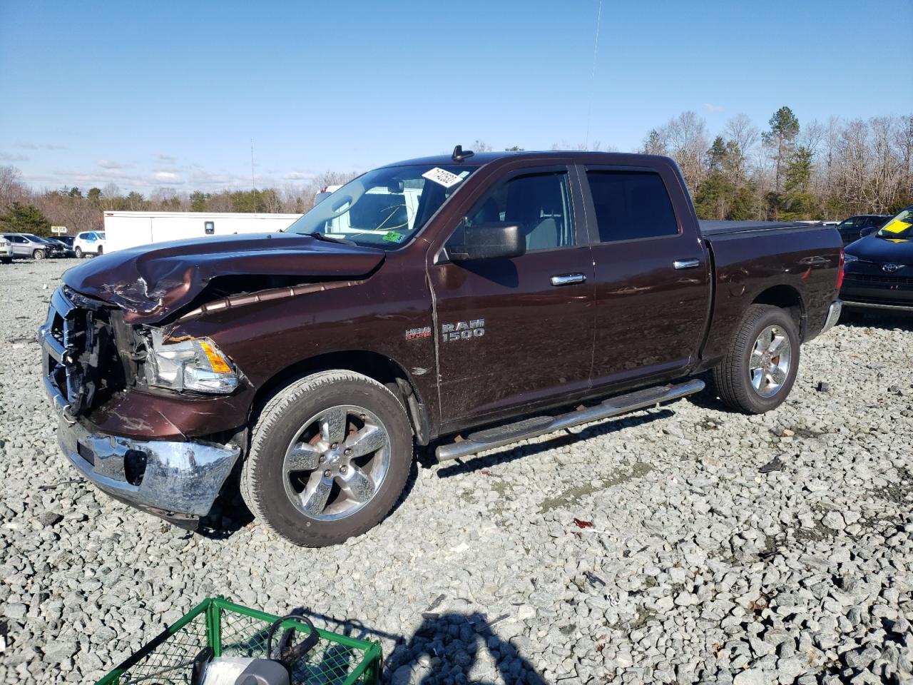 Ram 1500 slt (2015)