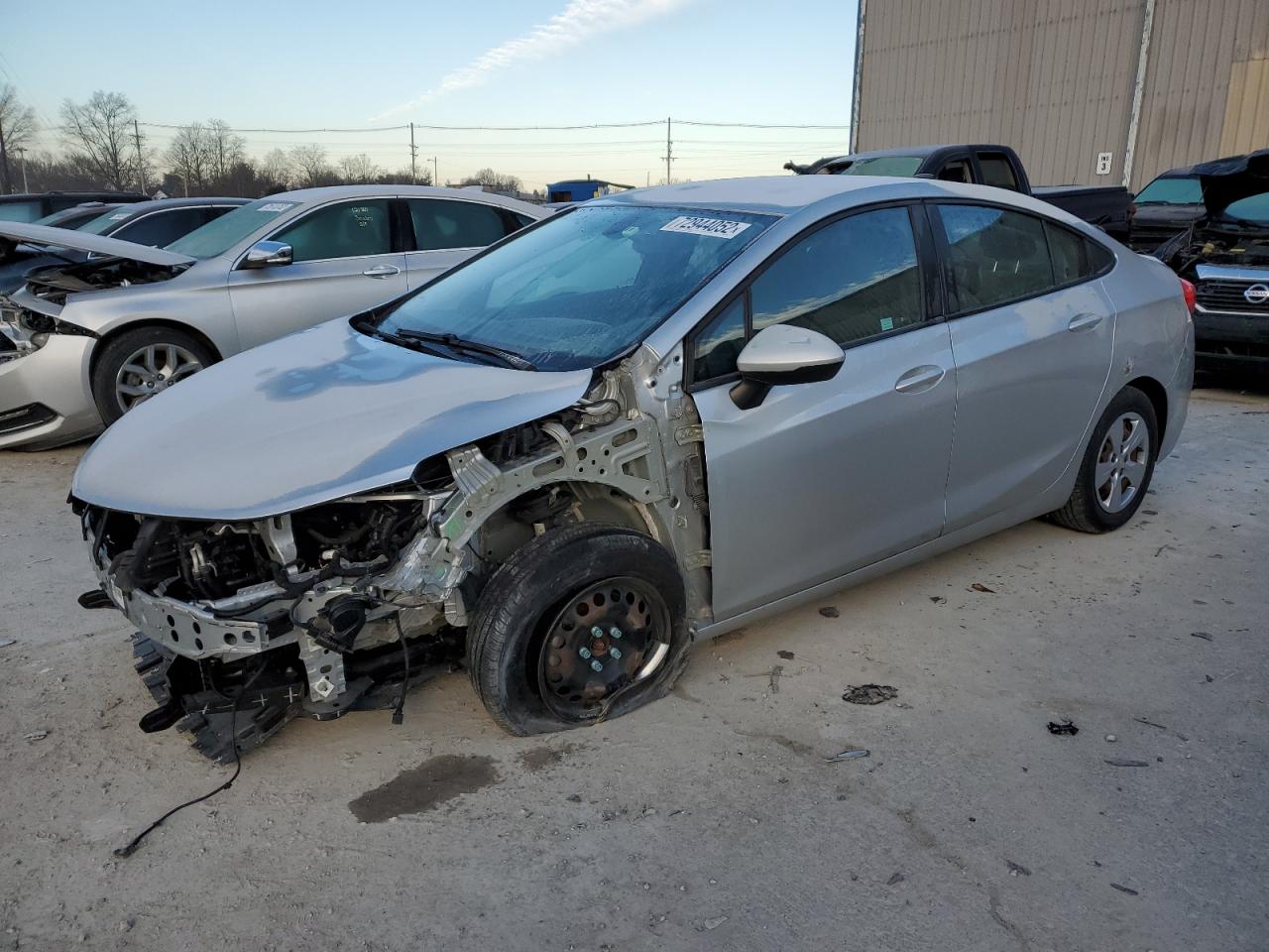 Chevrolet Cruze ls (2017)
