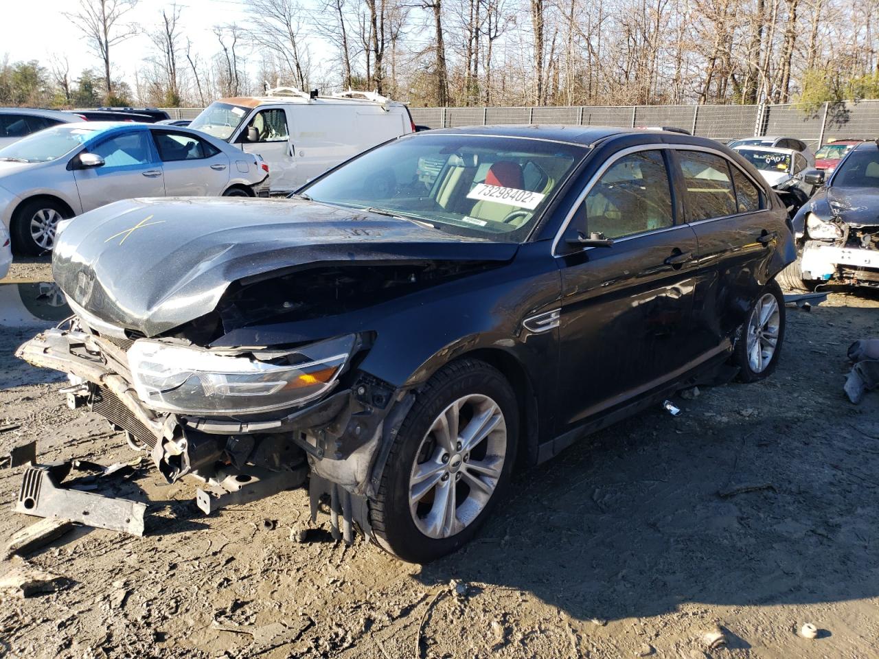 Ford Taurus se (2015)