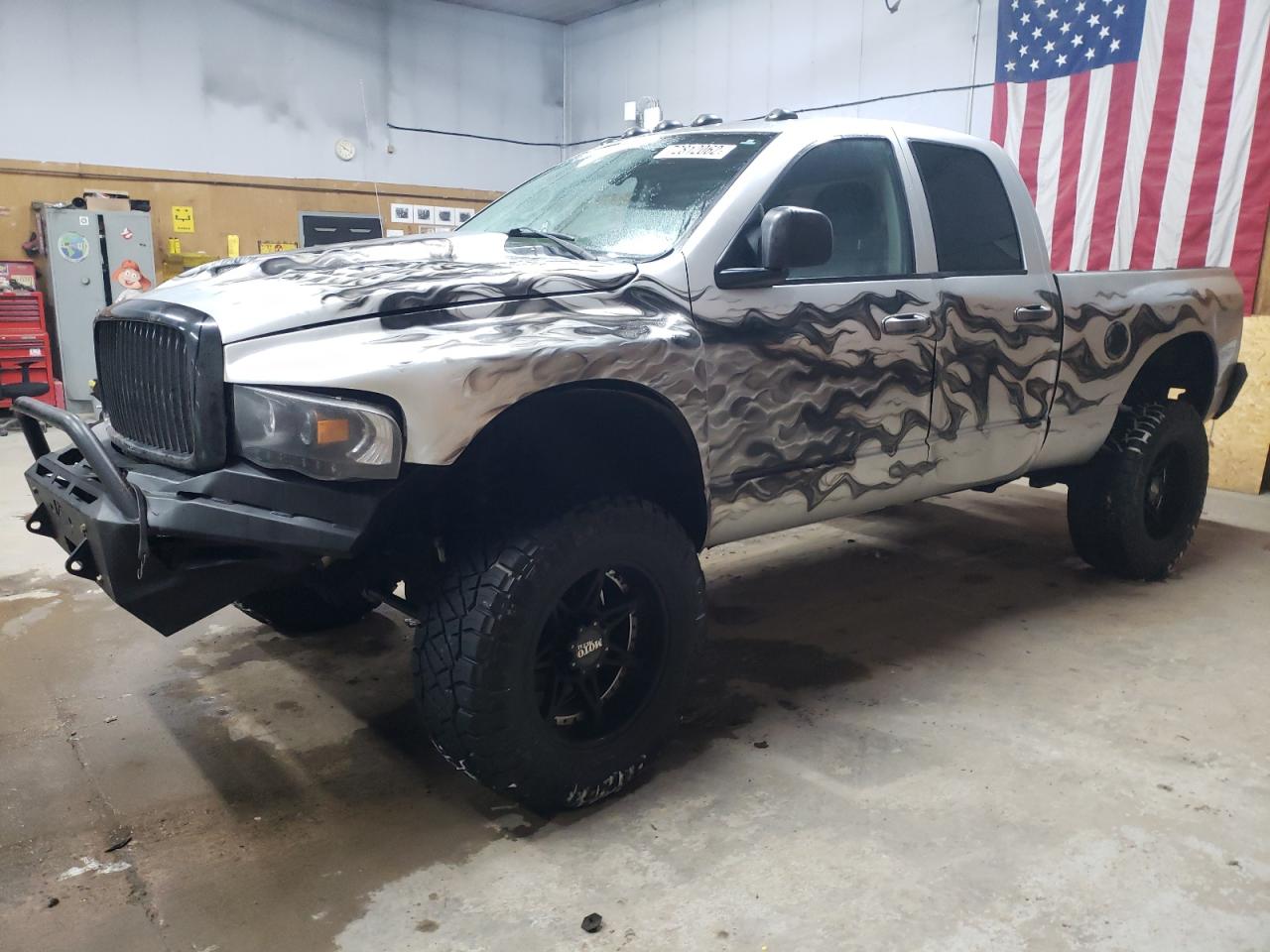 Dodge Ram 3500 s (2005)