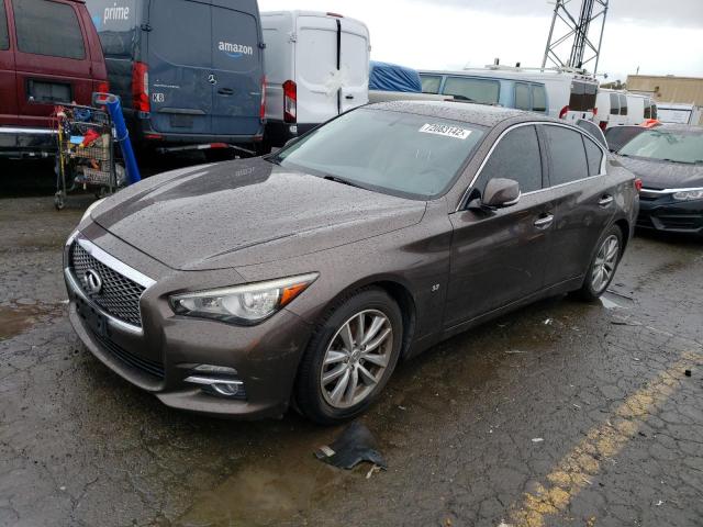 Infiniti Q50 base (2015)