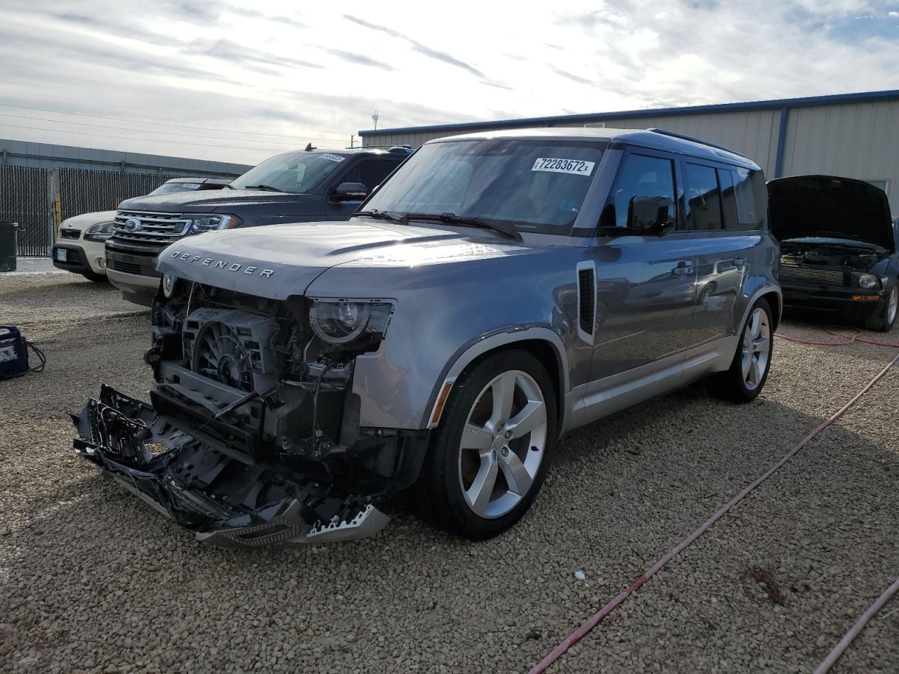 Land-rover Defender 1 (2022)