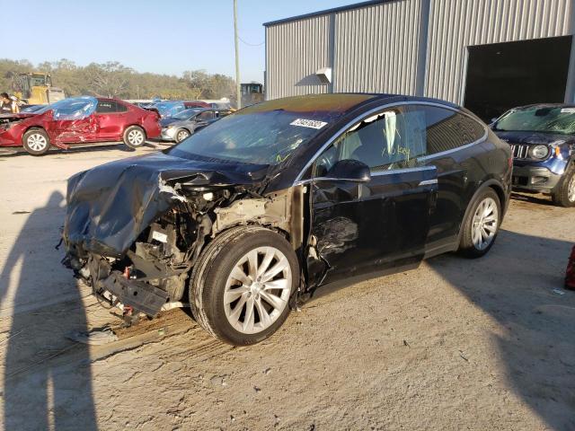 Tesla Model x (2018)