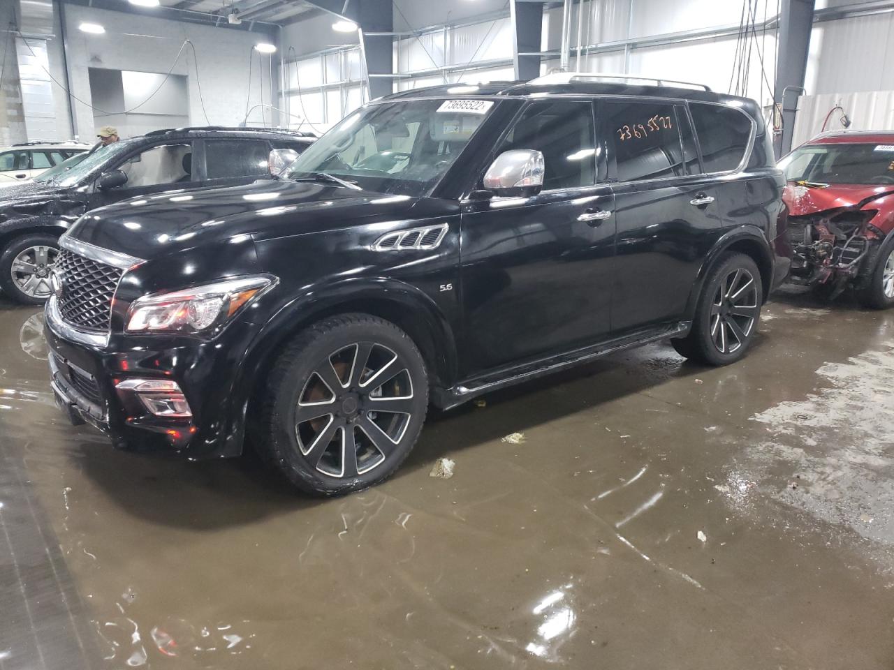 Infiniti Qx80 base (2017)