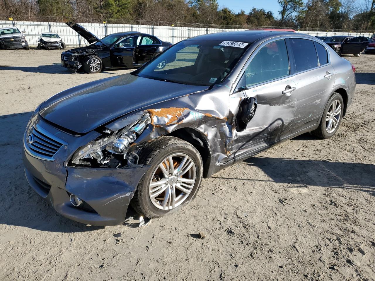 Infiniti Q40 (2015)