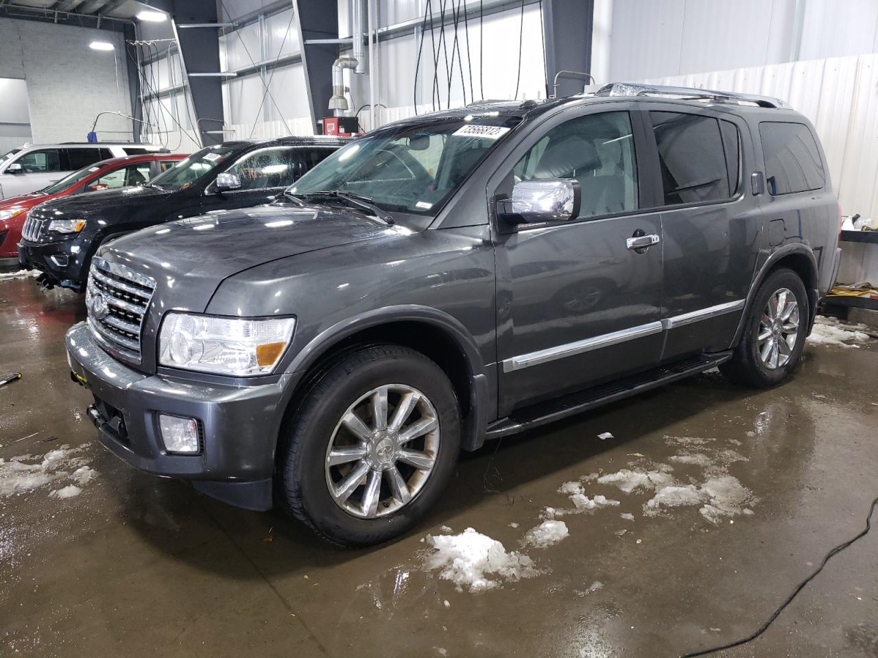 Infiniti Qx56 (2010)