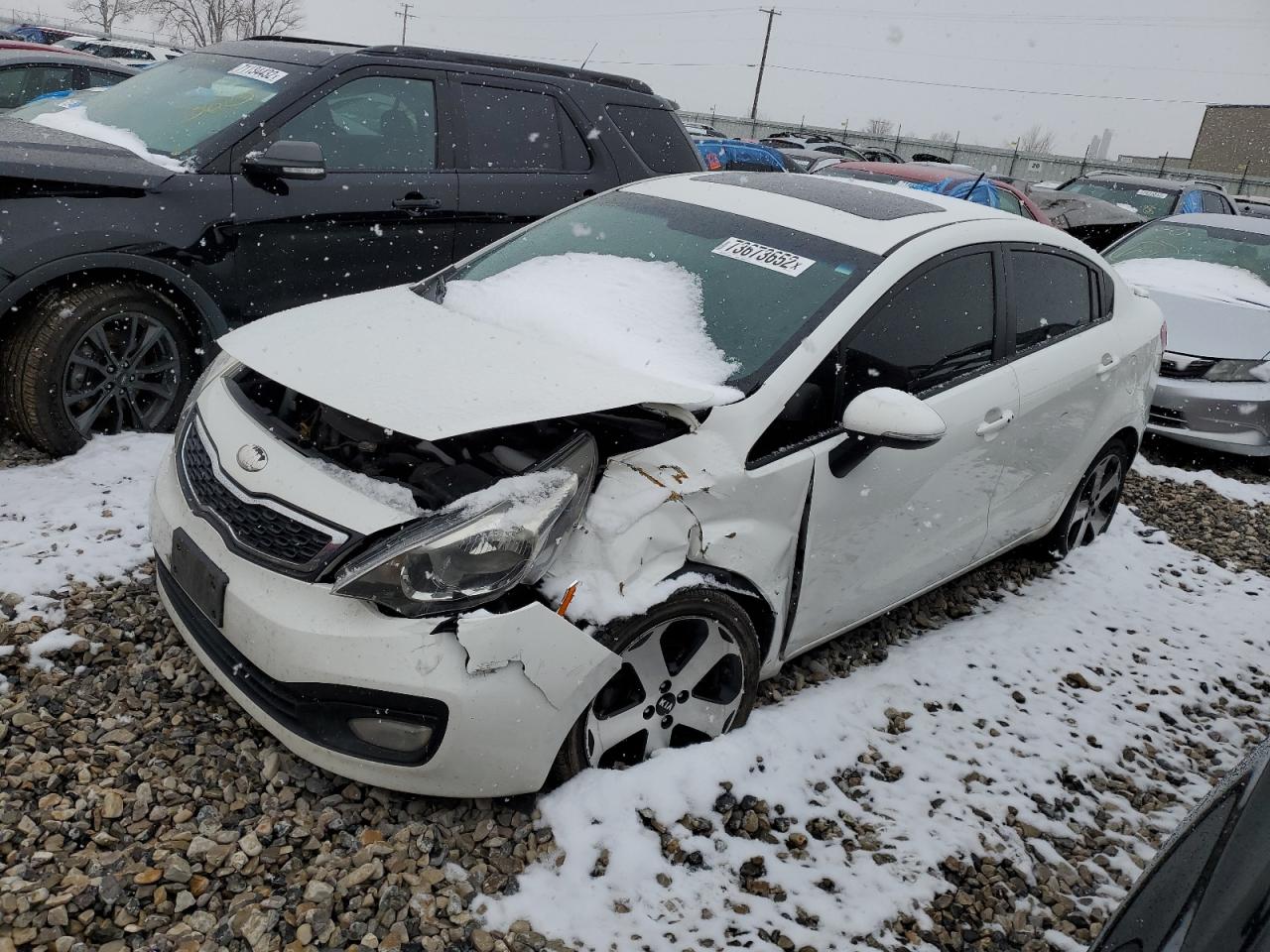 Kia Rio ex (2013)