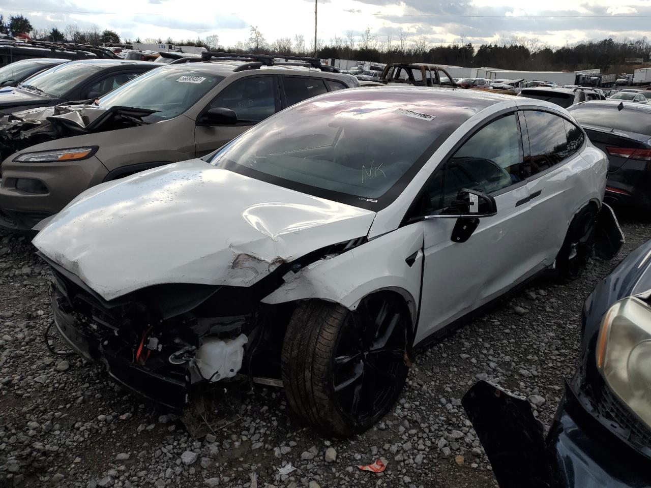 Tesla Model x (2017)