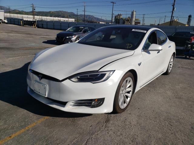 Tesla Model s (2017)