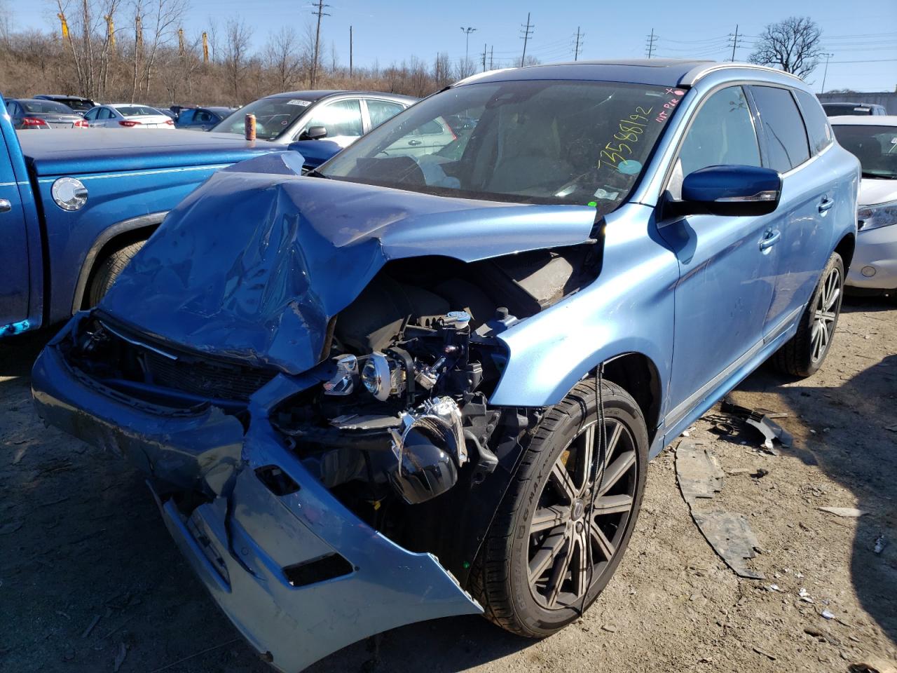 Volvo Xc60 t6 in (2017)