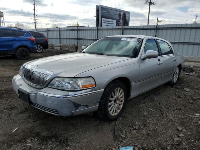 Lincoln Towncar (2003)