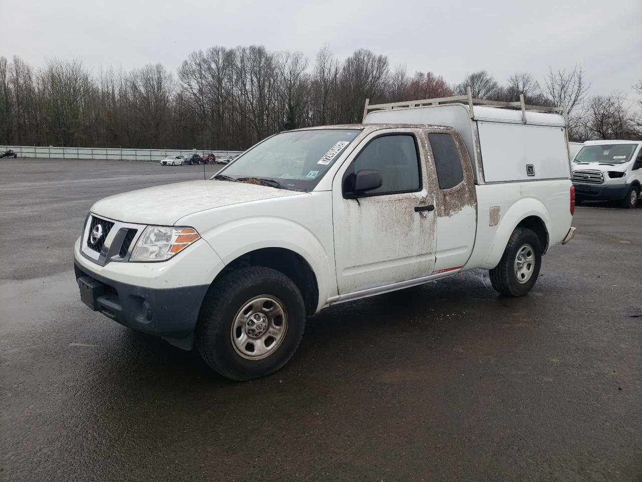 Nissan Frontier s (2017)