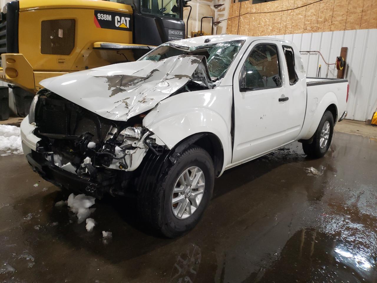 Nissan Frontier s (2017)
