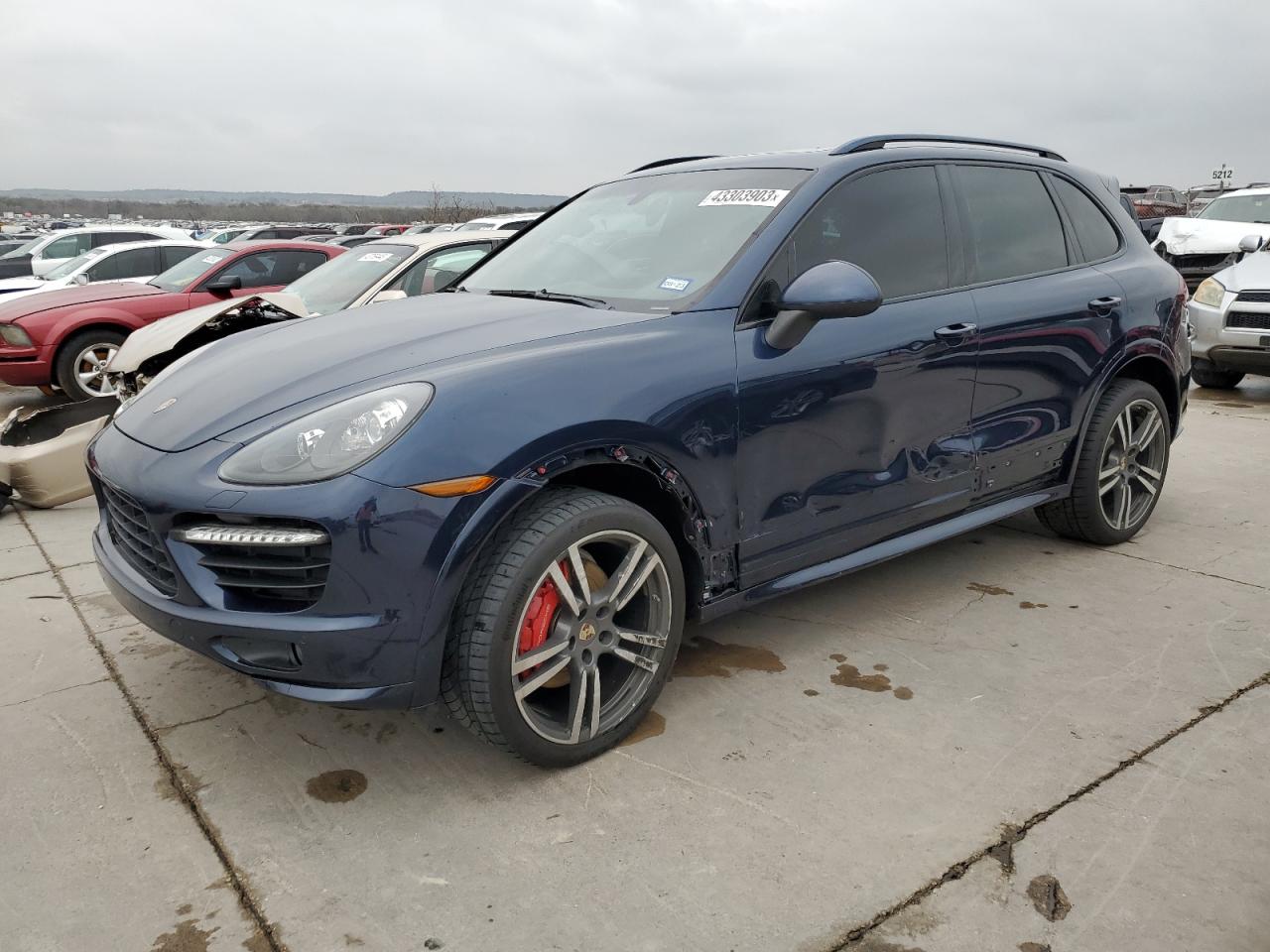 Porsche Cayenne gt (2013)