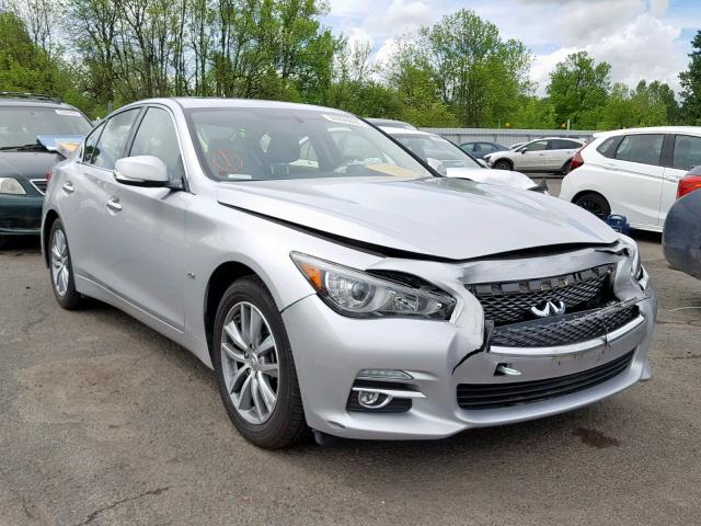 Infiniti Q50 base (2016)