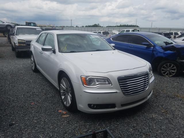 Chrysler 300c luxur (2013)
