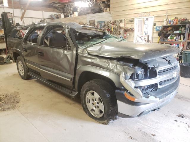 Chevrolet Suburban (2002)