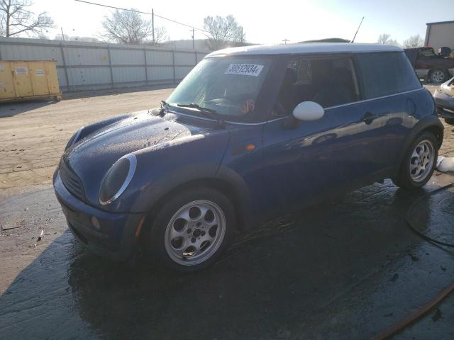 Mini Cooper (2004)