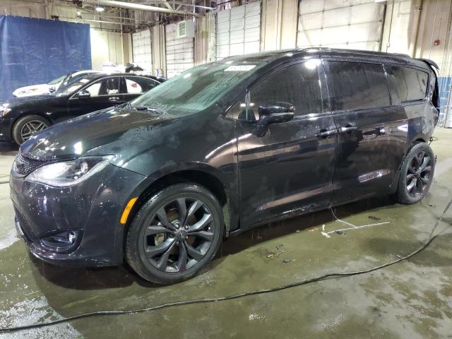 Chrysler Pacifica (2020)